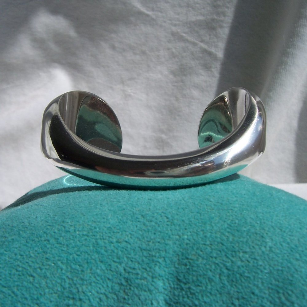 Tiffany & Co.  Elsa Peretti Sterling Silver "Thumbprint" Collection Cuff - Picture 6 of 7